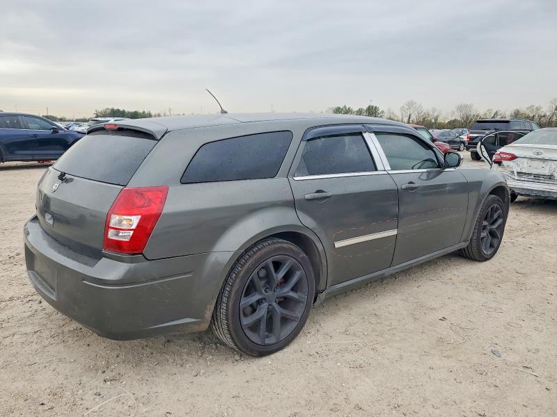 Photo 3 from auction – 2008 DODGE MAGNUM with VIN 2D4FV47T88H251622