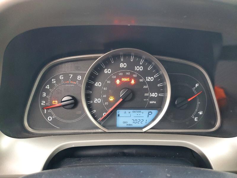 Photo 9 from auction – 2015 TOYOTA RAV4 XLE with VIN JTMRFREVXFD112255