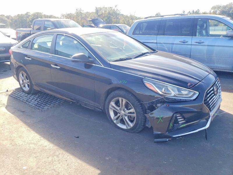 Photo 4 from auction – 2018 HYUNDAI SONATA SPO with VIN 5NPE34AF3JH681542