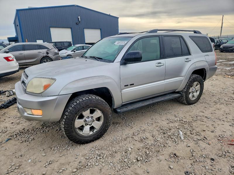 TOYOTA 4RUNNER SR 2005 with VIN JTEBT14R758022015 - Photo from auction