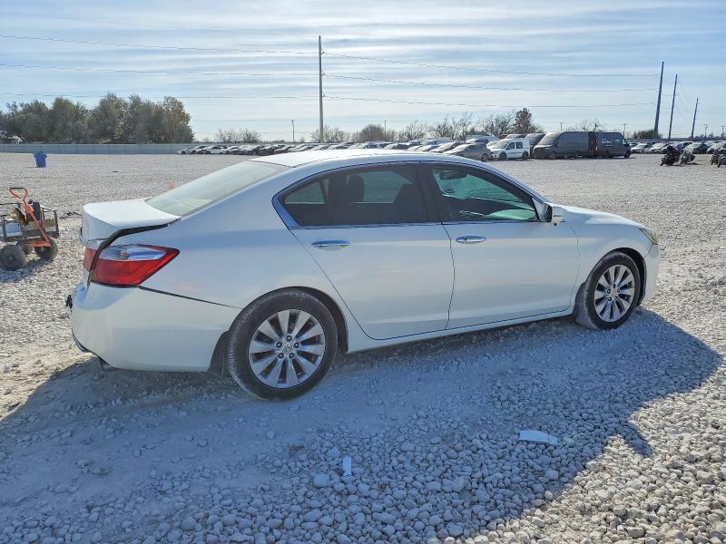 Photo 3 from auction – 2014 HONDA ACCORD EX with VIN 1HGCR2F79EA002187
