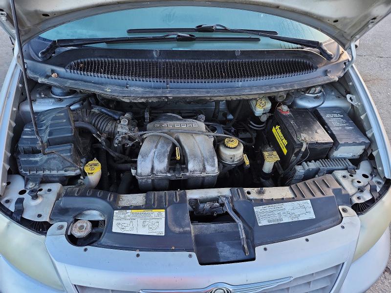 Photo 12 from auction – 2001 CHRYSLER VOYAGER with VIN 1C4GJ25B01B275956