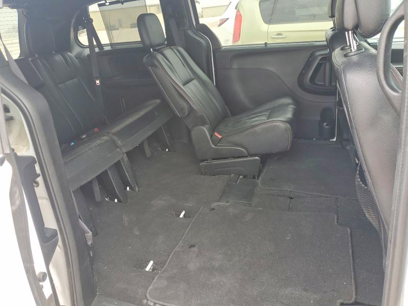 Photo 11 from auction – 2017 DODGE GRAND CARA with VIN 2C4RDGEG2HR631408