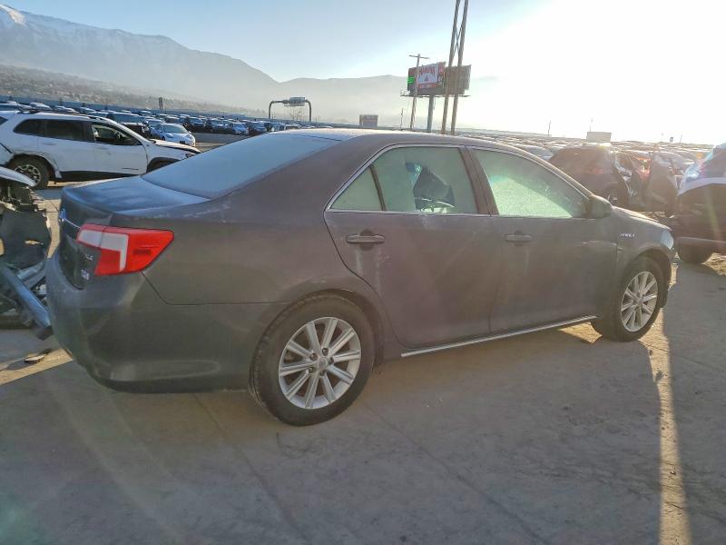 Photo 3 from auction – 2012 TOYOTA CAMRY HYBR with VIN 4T1BD1FK5CU010009