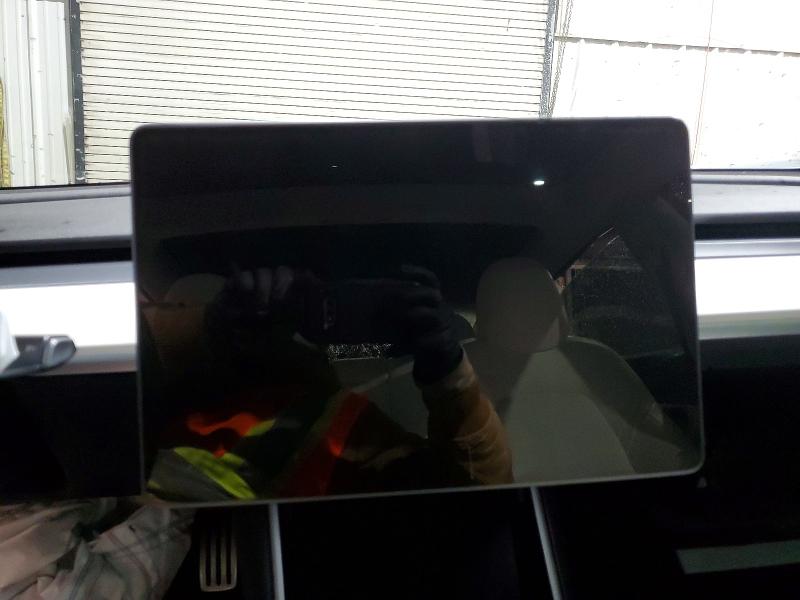 Photo 9 from auction – 2020 TESLA MODEL 3 with VIN 5YJ3E1EC4LF715005