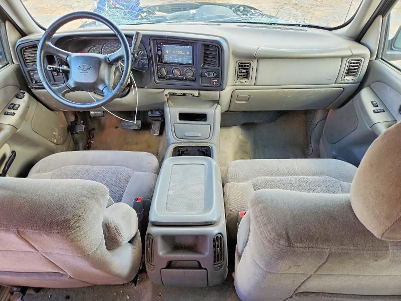 Photo 8 from auction – 2000 CHEVROLET SILVERADO with VIN 1GCEC19TXYZ370265