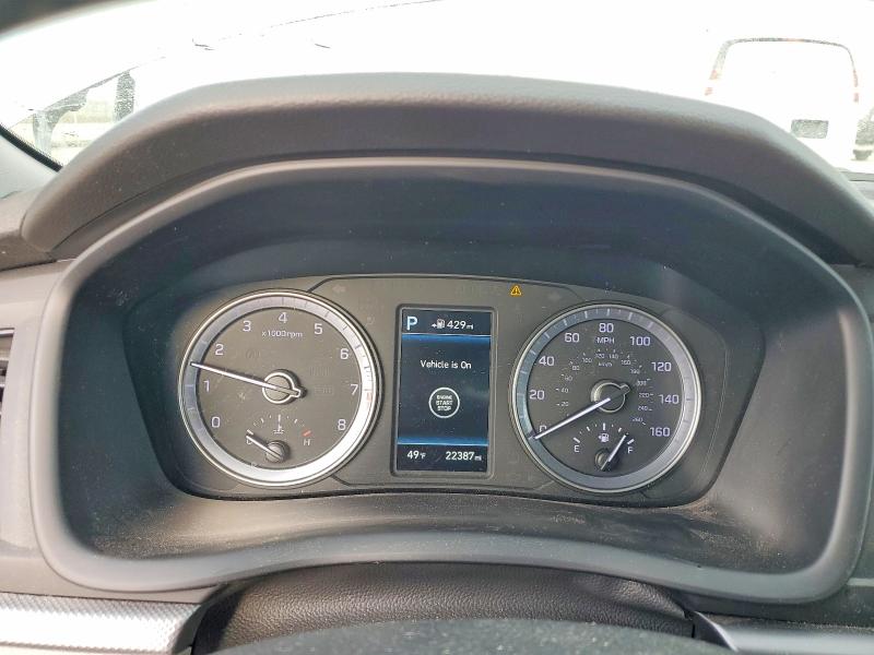 Photo 9 from auction – 2018 HYUNDAI SONATA SPO with VIN 5NPE34AF5JH608897