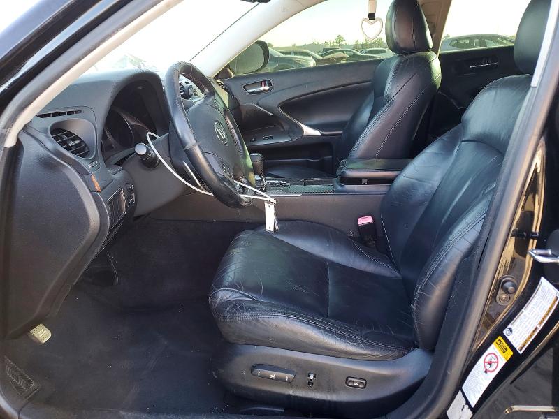 Photo 7 from auction – 2006 LEXUS IS with VIN JTHBE262162001331