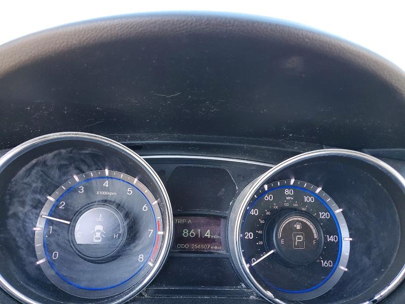 Photo 9 from auction – 2014 HYUNDAI SONATA GLS with VIN 5NPEB4AC5EH821587