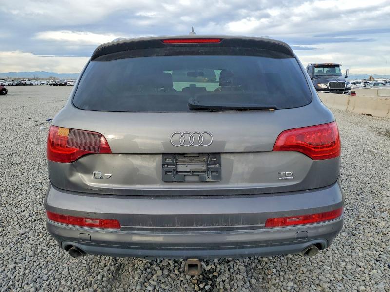 Photo 6 from auction – 2011 AUDI Q7 PREMIUM with VIN WA1LMAFE0BD000208