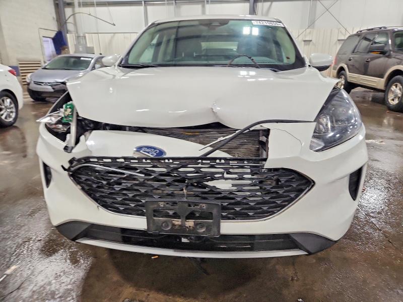 Photo 5 from auction – 2020 FORD ESCAPE with VIN 1FMCU9G60LUB05355