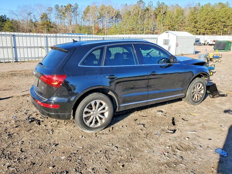 Photo 3 from auction – 2016 AUDI Q5 PREMIUM with VIN WA1C2AFP2GA029080