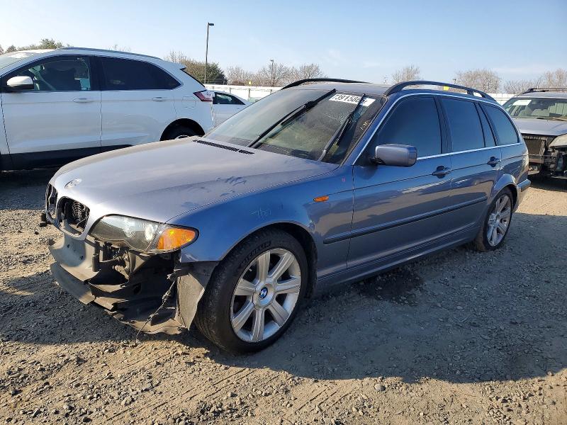 BMW 325 IT 2002 with VIN WBAEN33402PC10356 - Photo from auction