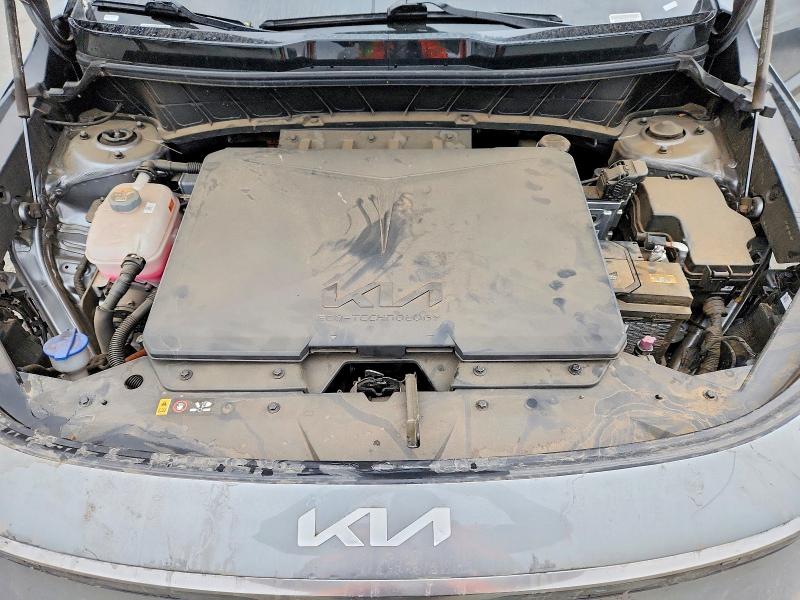 Photo 12 from auction – 2024 KIA NIRO with VIN KNDCR3L1XR5122373