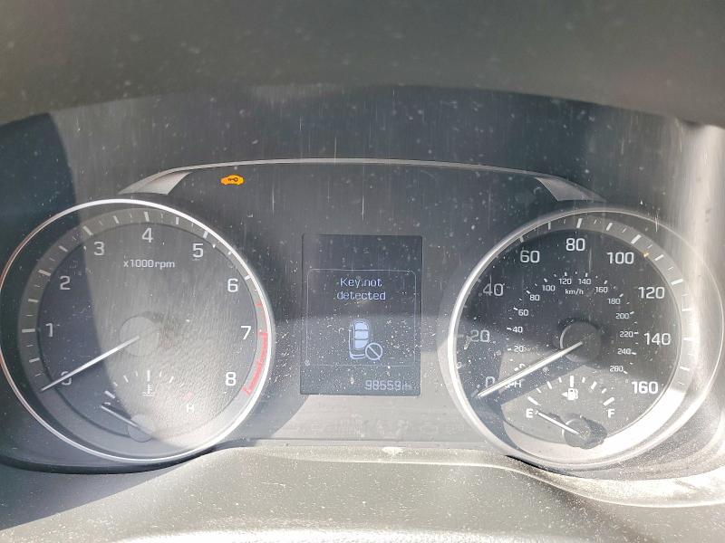 Photo 9 from auction – 2017 HYUNDAI ELANTRA with VIN 5NPD84LF4HH018145