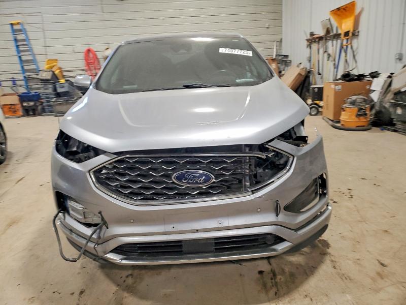 Photo 5 from auction – 2021 FORD EDGE TITAN with VIN 2FMPK4K94MBA50749