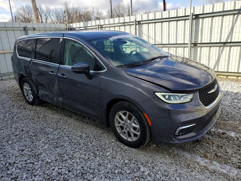 Photo 4 from auction – 2023 CHRYSLER PACIFICA T with VIN 2C4RC1BGXPR612723