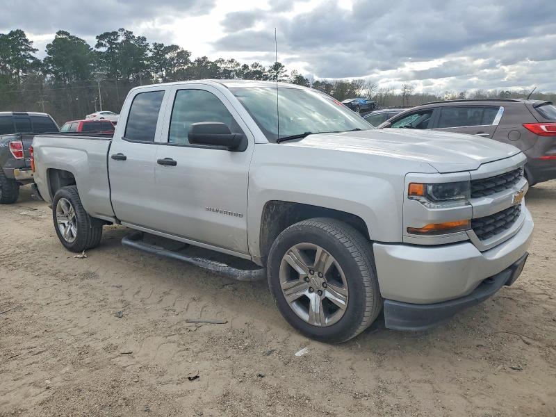 Photo 4 from auction – 2017 CHEVROLET SILVERADO with VIN 1GCRCPEC9HZ389805