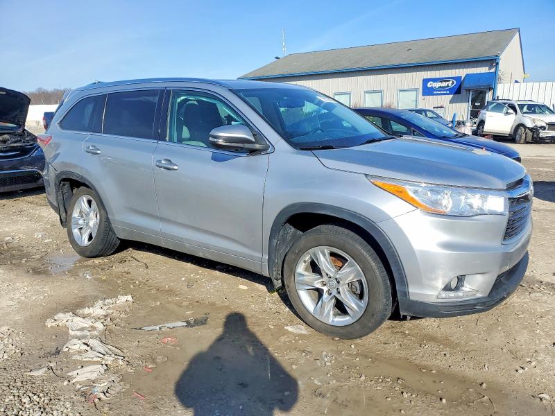 Photo 4 from auction – 2014 TOYOTA HIGHLANDER with VIN 5TDDKRFH9ES014142
