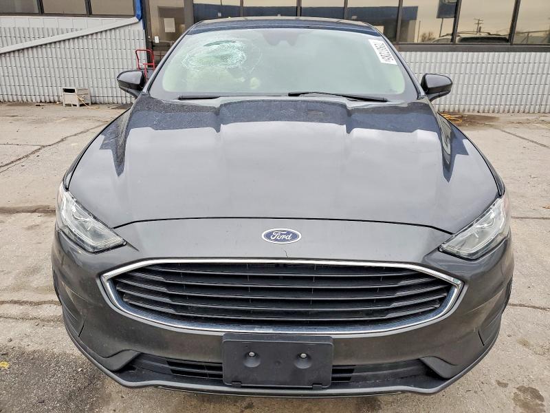 Photo 5 from auction – 2020 FORD FUSION S with VIN 3FA6P0G74LR109824