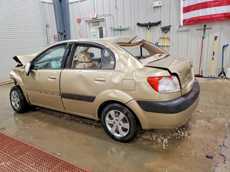 Photo 2 from auction – 2008 KIA RIO BASE with VIN KNADE123886356475