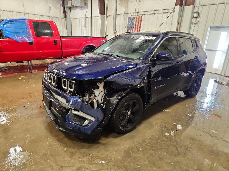 JEEP COMPASS 2019 with VIN 3C4NJDBB2KT780937 - Photo from auction