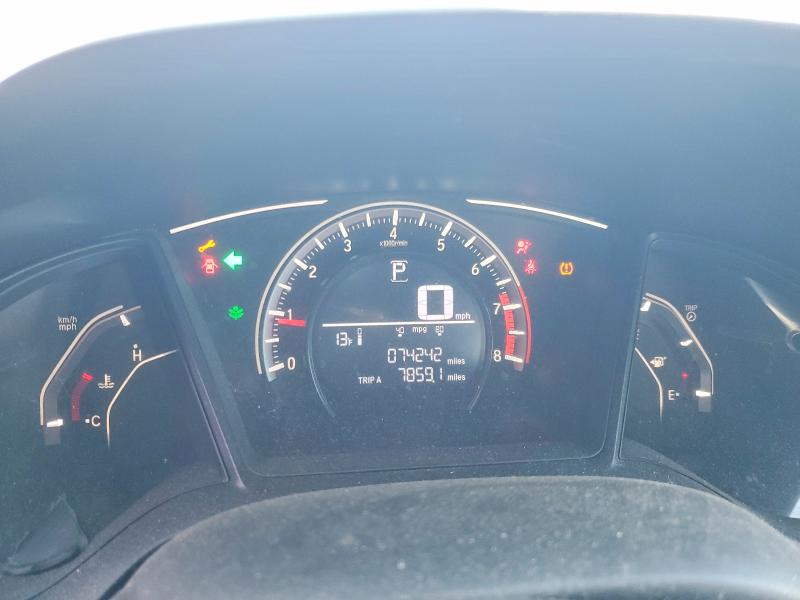 Photo 9 from auction – 2017 HONDA CIVIC LX with VIN 2HGFC2F52HH511878