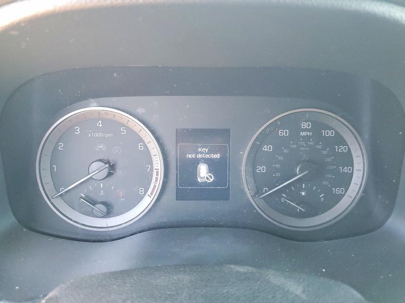 Photo 9 from auction – 2017 HYUNDAI TUCSON LIM with VIN KM8J3CA28HU319840