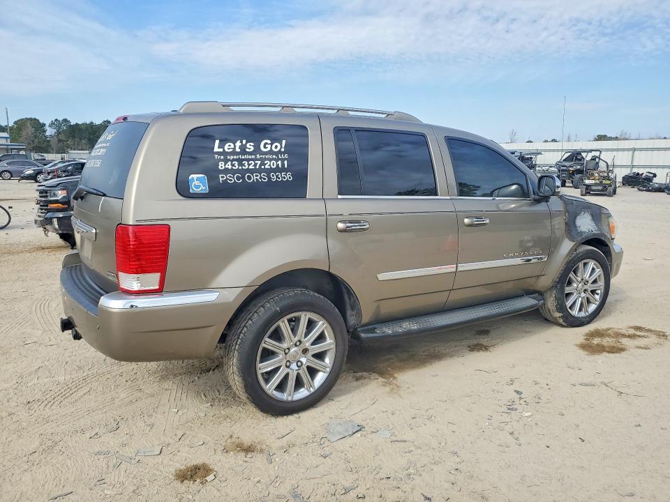 Photo 3 from auction – 2007 CHRYSLER ASPEN LIMI with VIN 1A8HW58217F548951