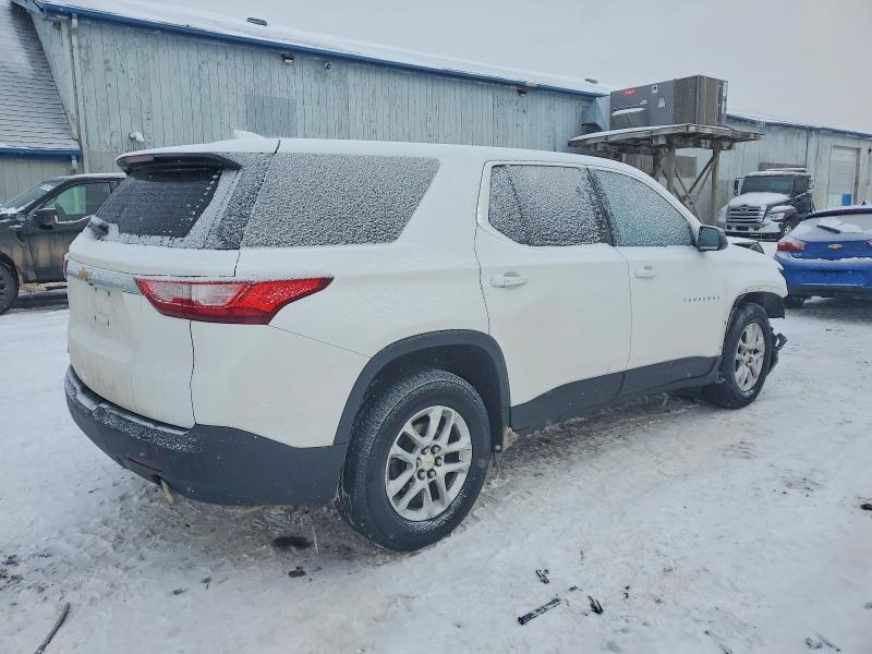 Photo 3 from auction – 2018 CHEVROLET TRAVERSE L with VIN 1GNERFKW3JJ134455