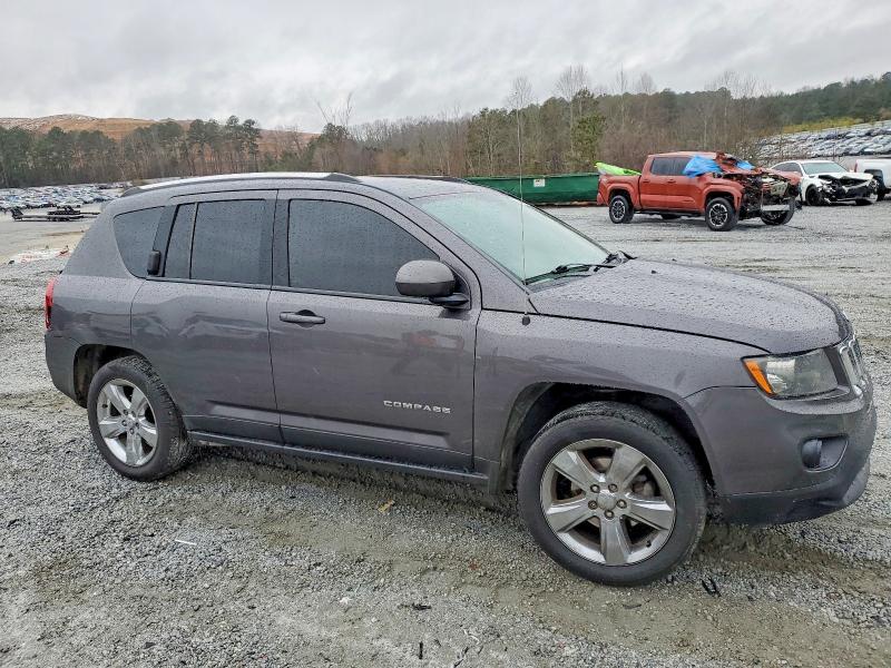 Photo 4 from auction – 2015 JEEP COMPASS with VIN 1C4NJDEB7FD184651