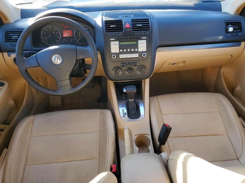 Photo 8 from auction – 2007 VOLKSWAGEN JETTA WOLF with VIN 3VWEF81K87M199550