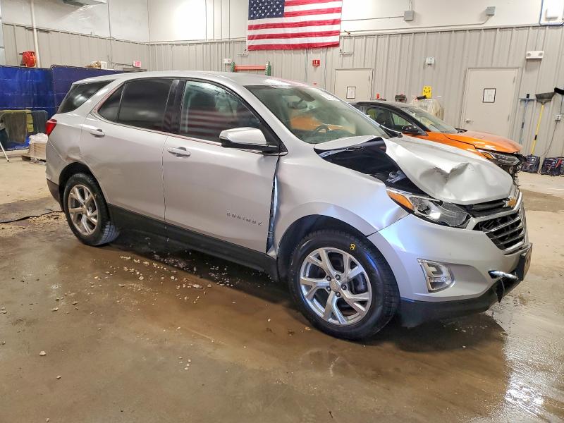Photo 4 from auction – 2018 CHEVROLET EQUINOX LT with VIN 3GNAXTEX5JS514970