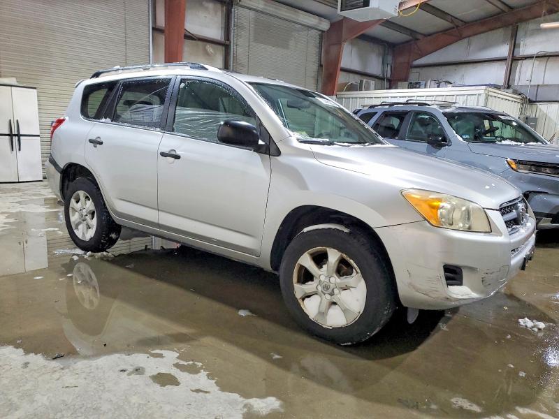 Photo 4 from auction – 2010 TOYOTA RAV4 with VIN JTMZF4DV8A5030077