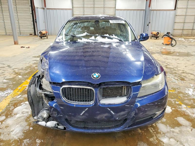 Photo 5 from auction – 2011 BMW 328 I with VIN WBAPH7C55BE461575