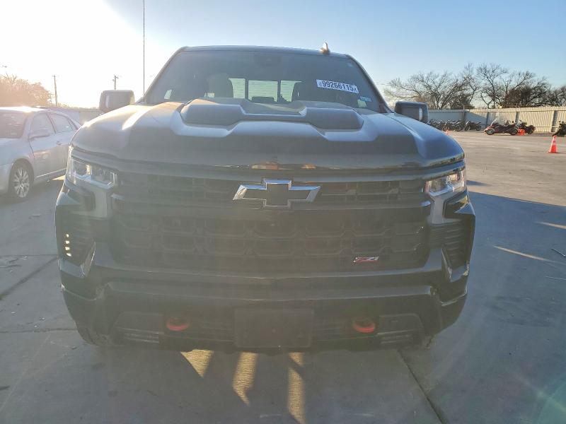 Photo 5 from auction – 2022 CHEVROLET SILVERADO with VIN 3GCUDFET2NG527889
