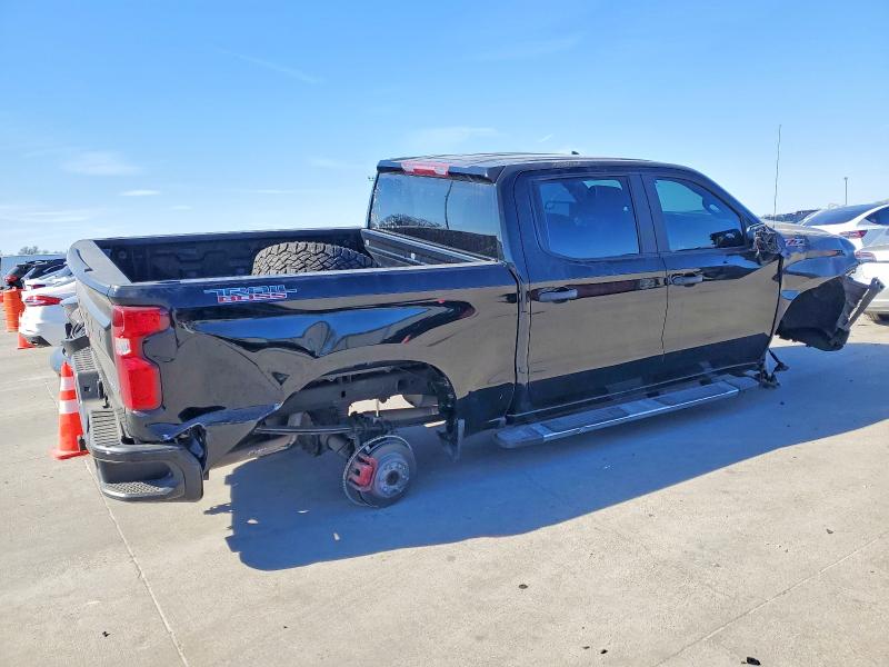 Photo 3 from auction – 2021 CHEVROLET SILVERADO with VIN 3GCPYCEF6MG134129