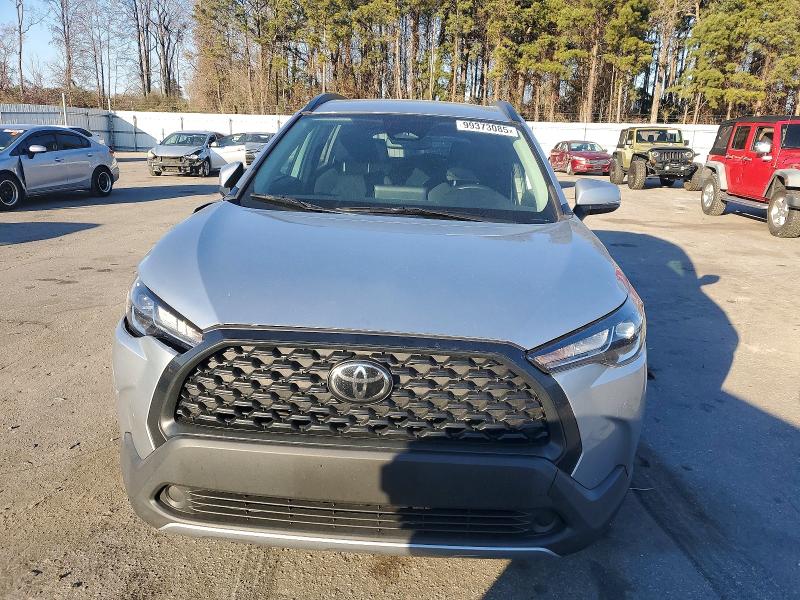 Photo 5 from auction – 2023 TOYOTA COROLLA CR with VIN 7MUCAAAG0PV057596