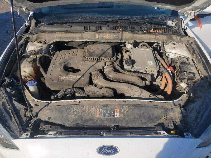 Photo 11 from auction – 2018 FORD FUSION with VIN 3FA6P0LU2JR116263