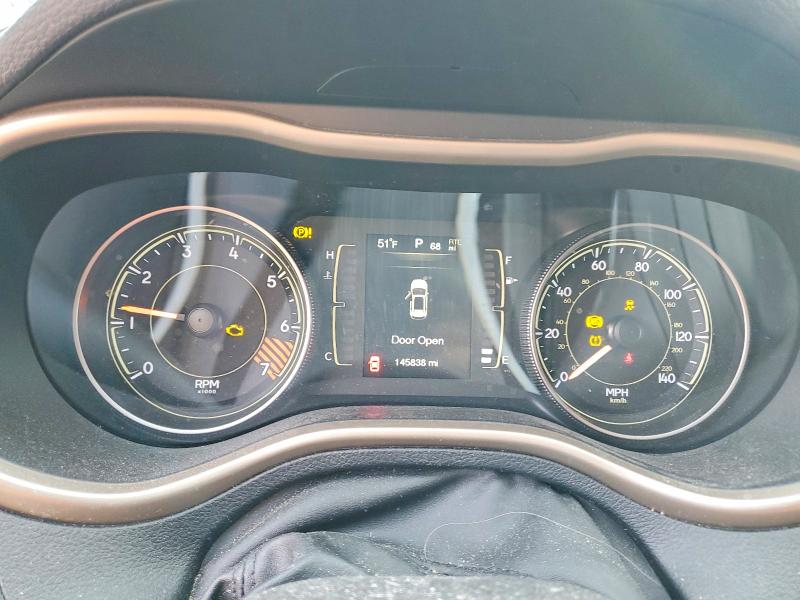 Photo 9 from auction – 2014 JEEP CHEROKEE L with VIN 1C4PJLCB4EW293190