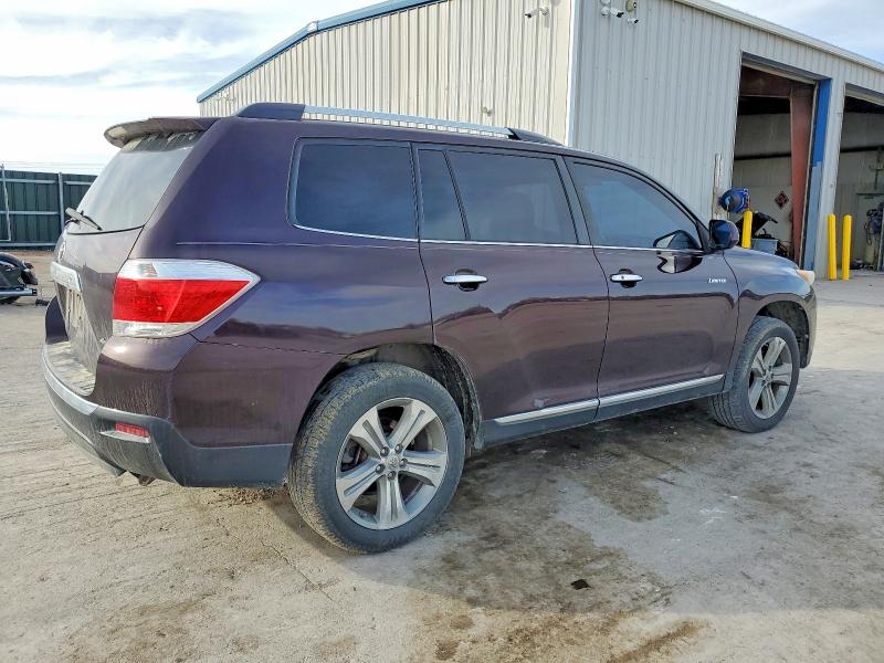 Photo 3 from auction – 2012 TOYOTA HIGHLANDER with VIN 5TDDK3EH8CS093458