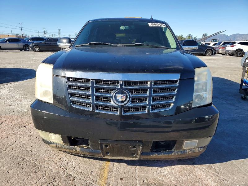 Photo 5 from auction – 2007 CADILLAC ESCALADE L with VIN 1GYEC63847R308564