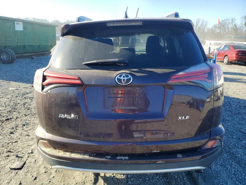 Photo 6 from auction – 2018 TOYOTA RAV4 with VIN 2T3WFREV4JW481417