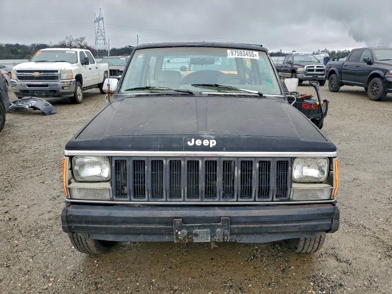Photo 5 from auction – 1985 JEEP CHEROKEE with VIN 1JCWL7719FT141874