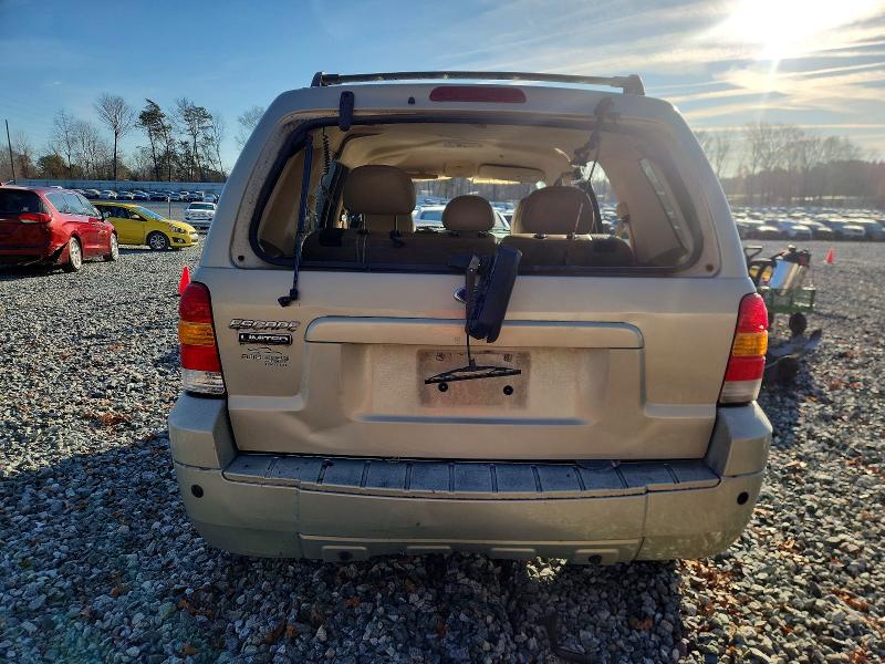 Photo 6 from auction – 2005 FORD ESCAPE LIM with VIN 1FMCU04105KA77947