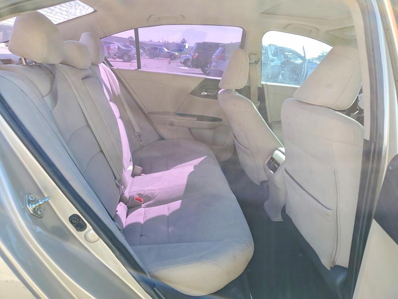 Photo 10 from auction – 2016 HONDA ACCORD with VIN 1HGCR2F75GA028045