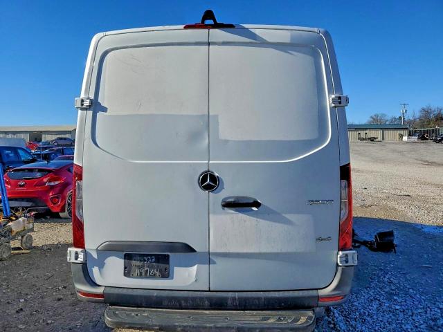 Photo 6 from auction – 2022 MERCEDES-BENZ SPRINTER with VIN W1Y4EBVY2NT095322
