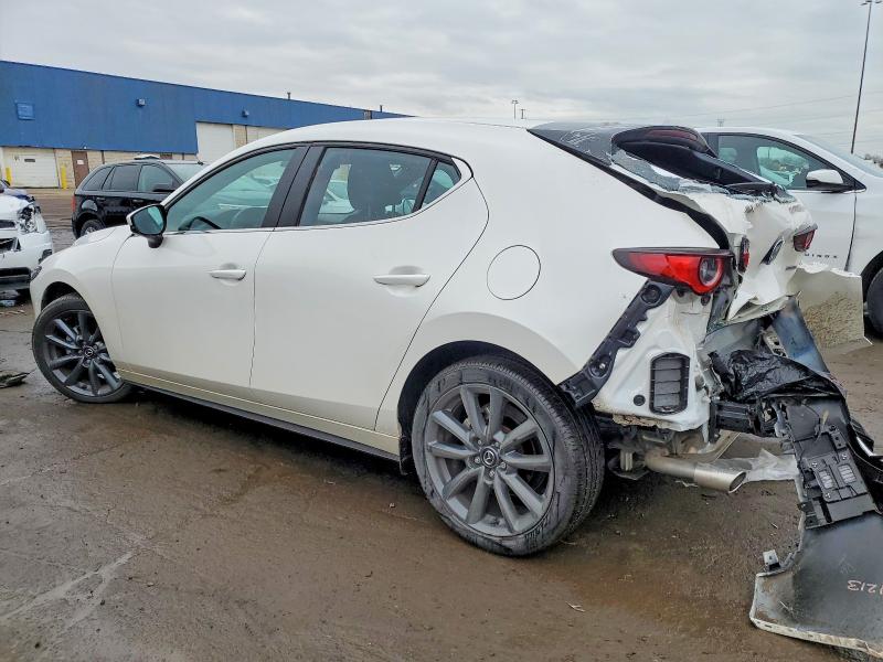 Photo 2 from auction – 2024 MAZDA 3 PREFERRE with VIN JM1BPALM1R1707060