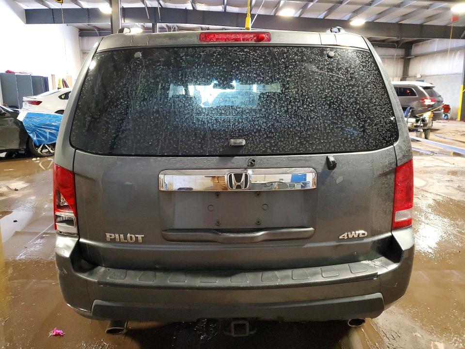 Photo 6 from auction – 2010 HONDA PILOT EXL with VIN 5FNYF4H56AB027652