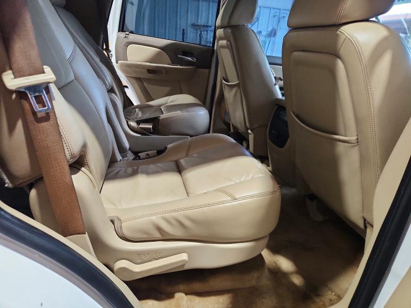 Photo 11 from auction – 2007 GMC YUKON with VIN 1GKFC13047R265744